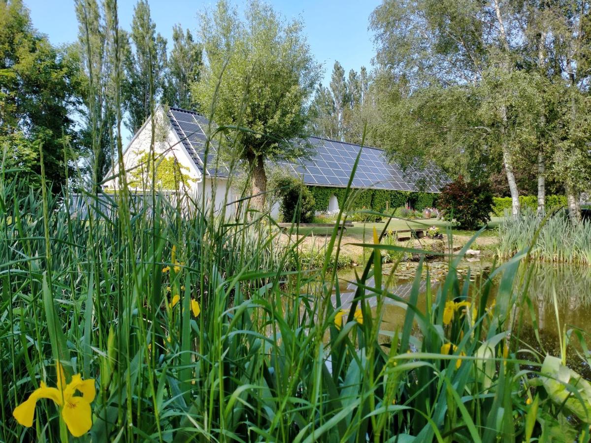 La Flandre Entre Plaine, Mer Et Marais Rubrouck Exterior photo